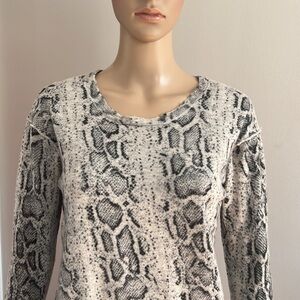 Generation Love Snake Print Long Sleeve 100% Cashmere Sweater Size M